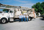 LO_Lynch_Josh_and_Ken_Swarthout_Emil_Worm_and_Jon_Newsom_Newsom_Industries_The_West_Coast_Gefco_Dealer.jpg
