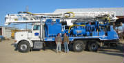 Larry_and_Matt_Rottman_Receiving_New_SS-50K_Feb_2006.jpg